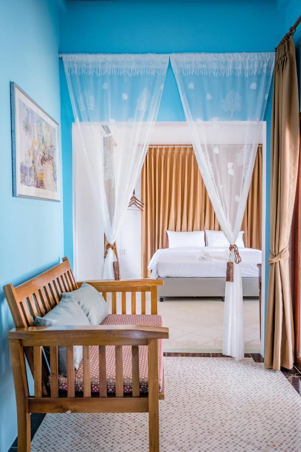 The Boutique خانوم المظهر الخارجي الصورة